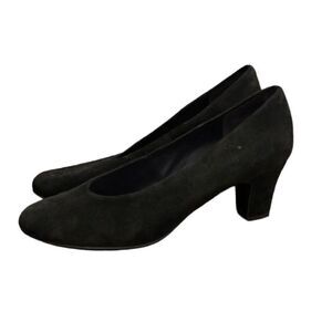 Vaneli black suede material heels size 7.5‎